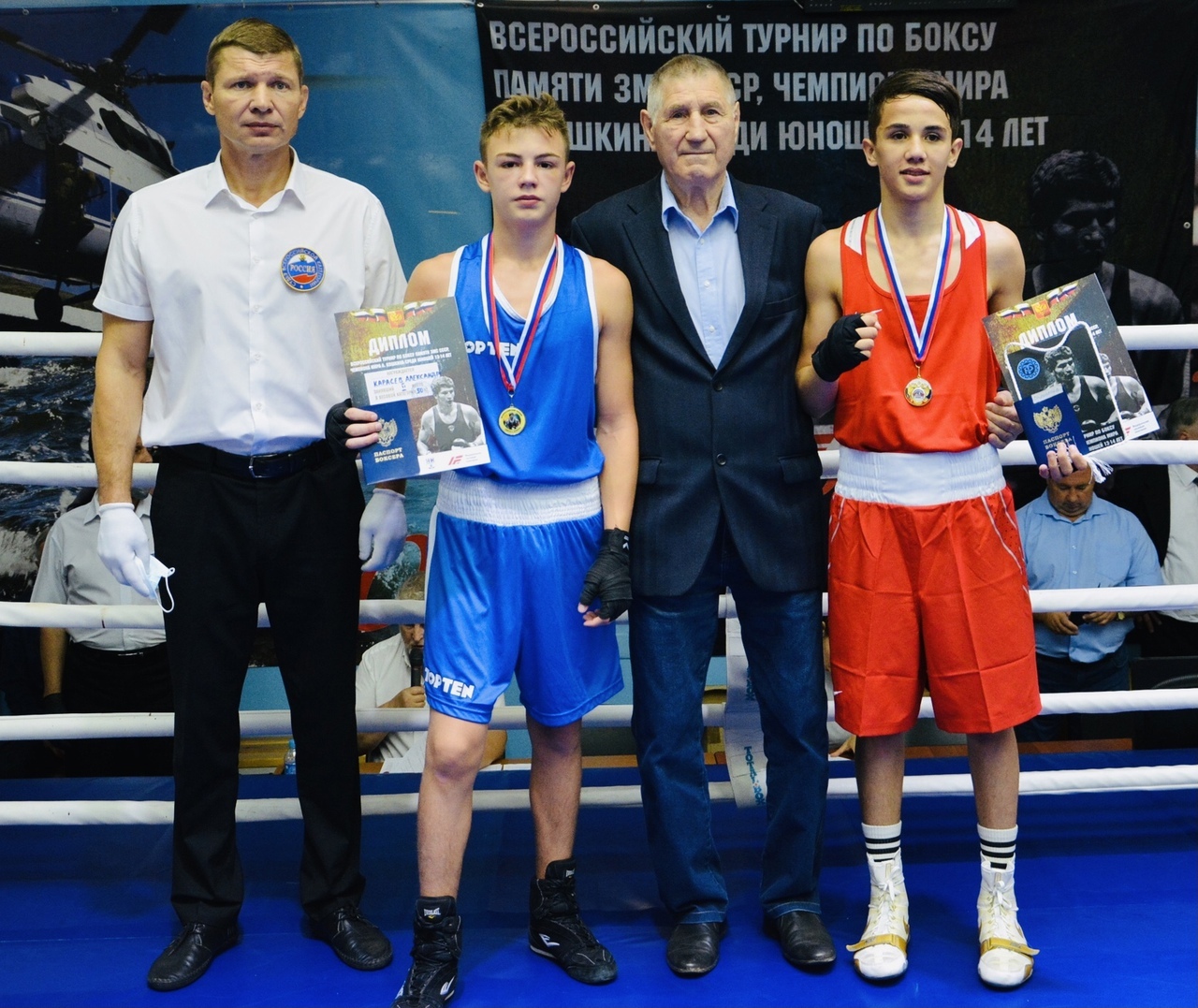 Карасев бокс.jpg